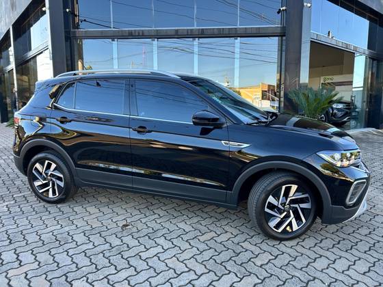 VOLKSWAGEN T-CROSS 1.4 250 TSI TOTAL FLEX HIGHLINE AUTOMÁTICO VOLKSWAGEN T-CROSS 1.4 250 TSI TOTAL FLEX HIGHLINE AUTOMÁTICO